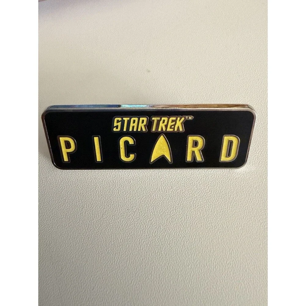 Star Trek Picard Title Logo Embossed Enamel Lapel Pin Badge New Sci-Fi Collectib